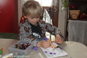 Preschool Inspirations- Butterfly Symmetry Activity-2